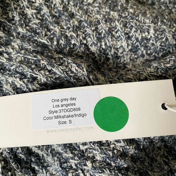 NWT One Gray Day Indigo Sweater Pullover Size S - Picture 4 of 4